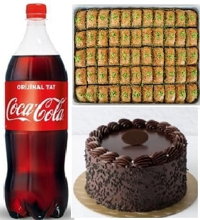 Evde Kutlama Seti Cikolatali Pasta Baklava Ve Soguk Cola
