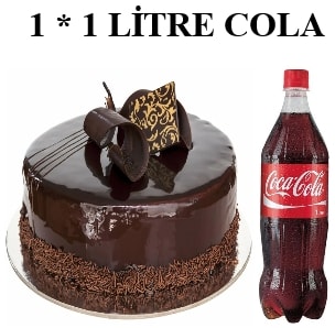 Klasik Cikolatali Yas Pasta Ve 1 lt Cola Kombini